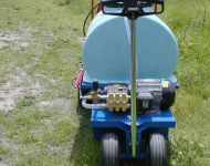 pulsfog-france-exemple-de-chariot-160-bars-moteur-electrique-enrouleur-electrique-a-telecommande-cuve-400L-03